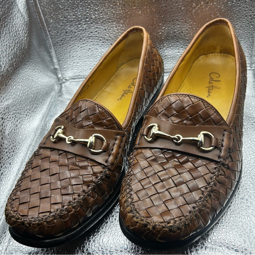 Elevate your footwear collection with the classic Cole Haan Bit Moc II